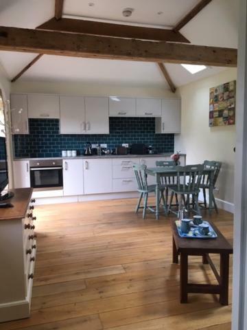 The Little Barn Apartment ลินคอล์น ภายนอก รูปภาพ